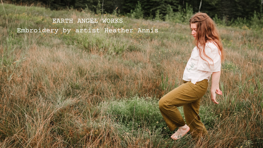 A photograph by North Shore photographer Kayla Schiltgen of a dancer in a field.